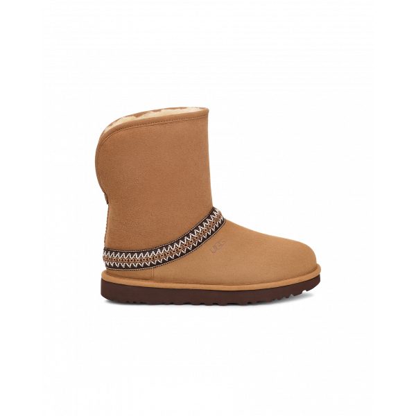 Classic Short Crescent Boot