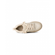 Lo Lowmel Trainer