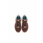Knightsbridge Court Trainer