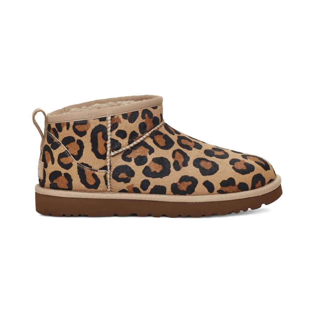 UGG Classic Ultra Mini Spotty Boot 1134523